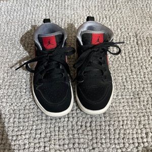 Boys Jordan Black Shoes for Sale!